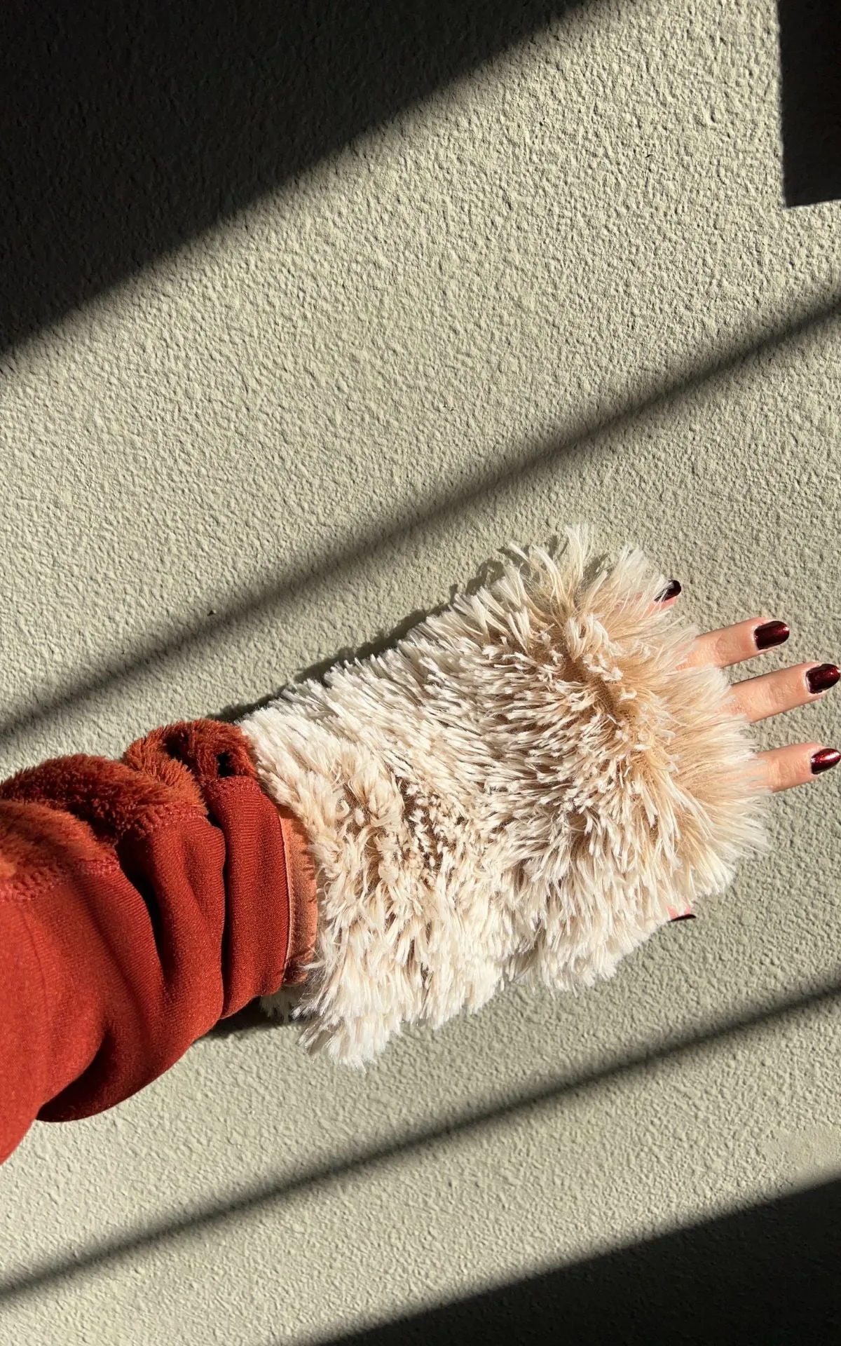 Fingerless / Texting Gloves, Reversible - Fox Faux Fur