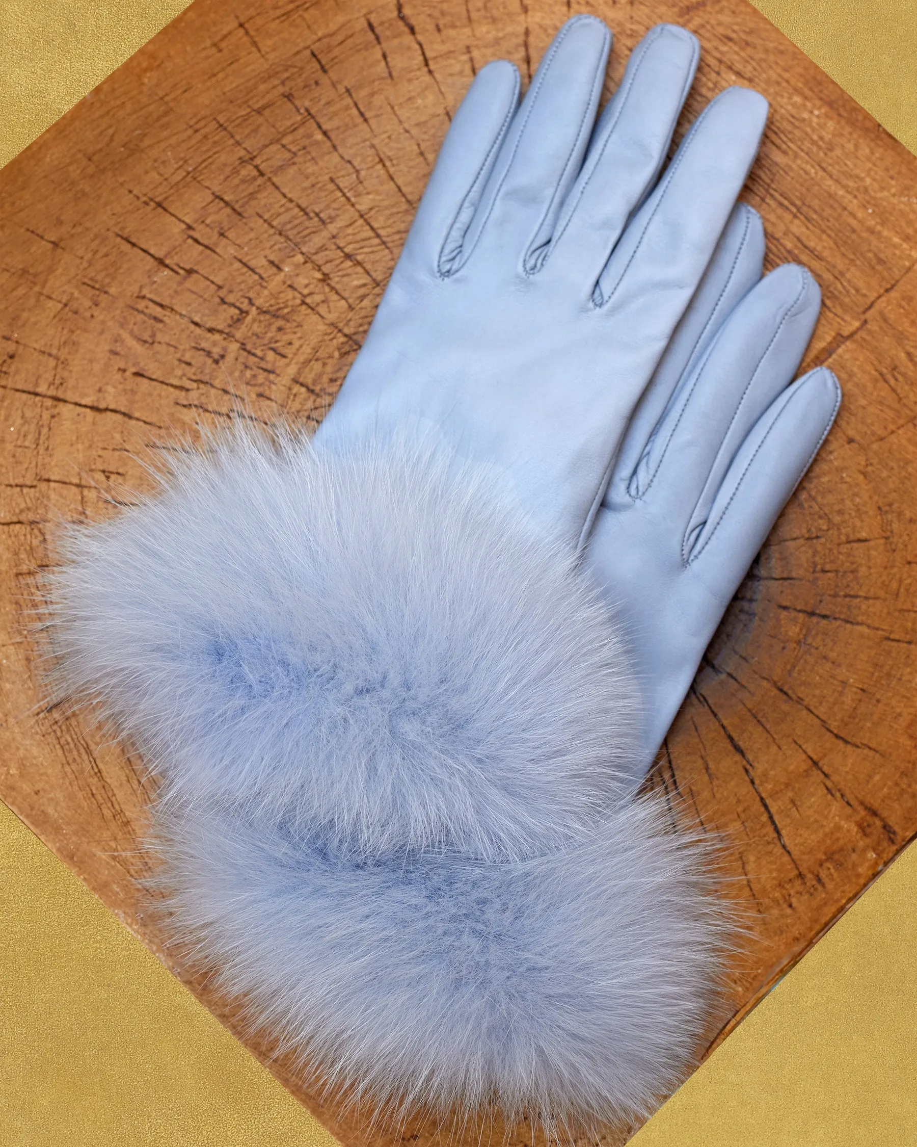 Italian Crafted-Carlisle Leather Gloves with Fox Fur