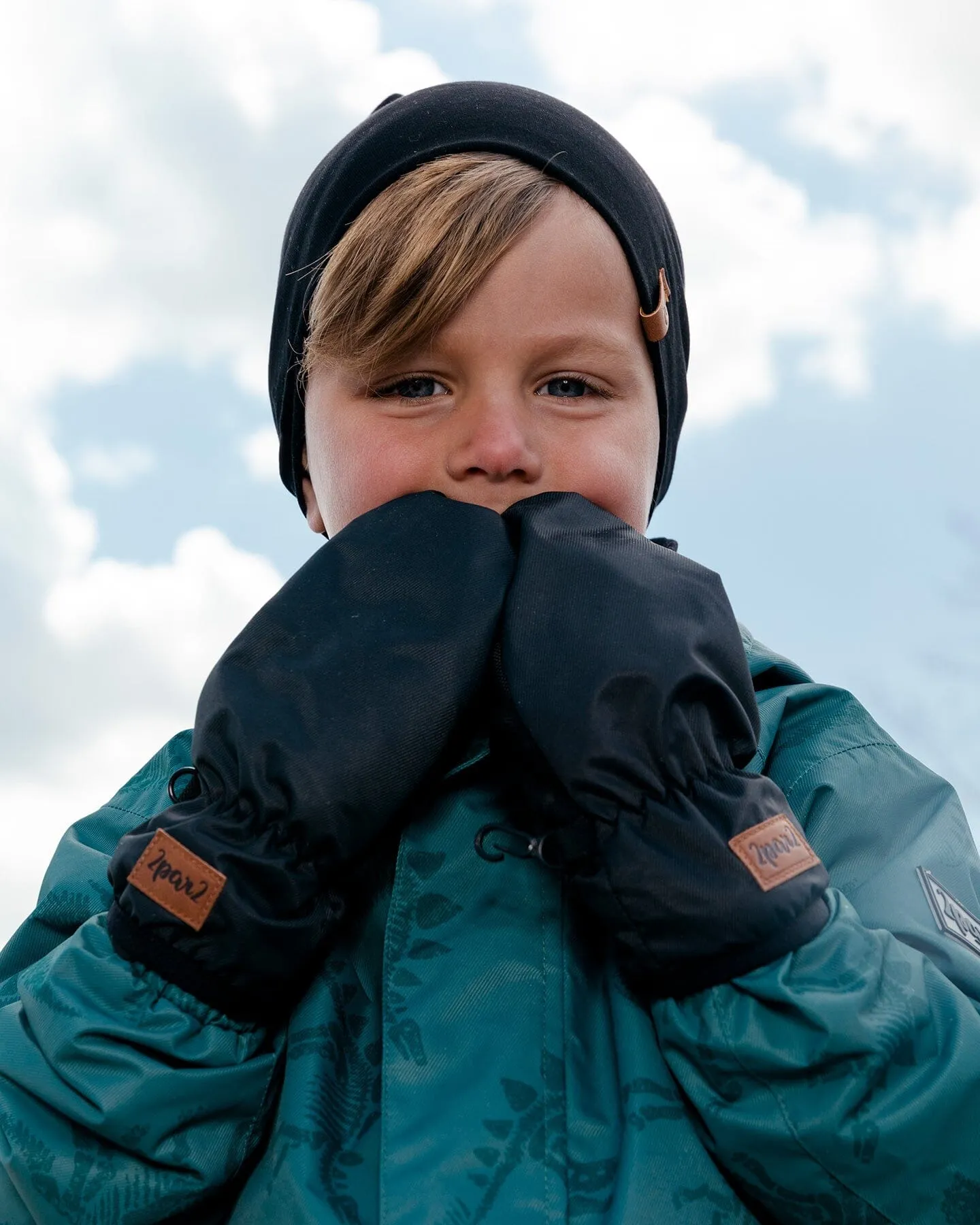 Mid-season Mittens Black