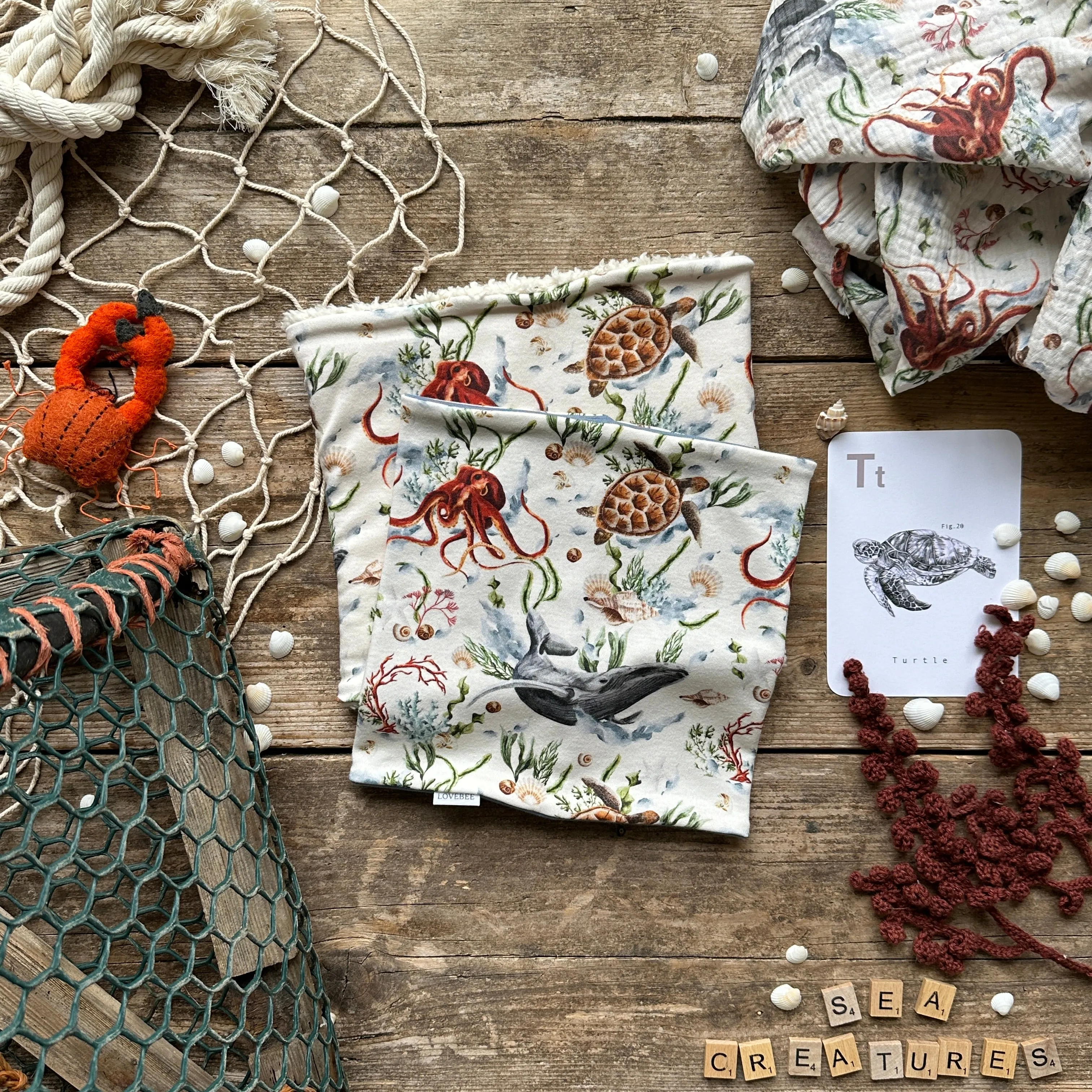 Sea Creatures Printed Snood